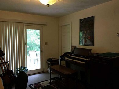 1203 Ben Avon St, Indiana, PA 15701 - photo 4