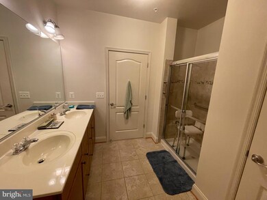8612 Wintergreen Ct unit 308, Odenton, MD 21113 - photo 3