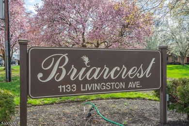 1133 Livingston Ave unit 14, North Brunswick, NJ 08902 - photo 2