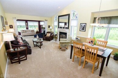 2541 Highridge Ln SE unit 48, Grand Rapids, MI 49546 - photo 3