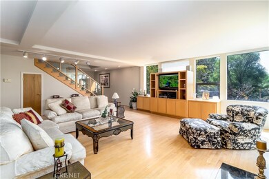 5176 Llano Dr, Woodland Hills, CA 91364 - photo 6