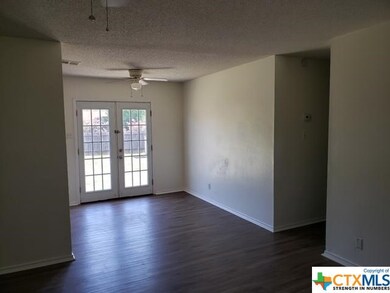 708 Debora St, Troy, TX 76579 - photo 3