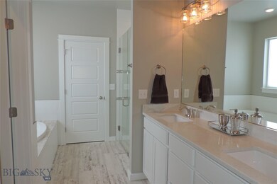 Photo of similar model