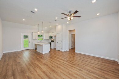 6-web-or-mls-3929-poverty-creek-rd