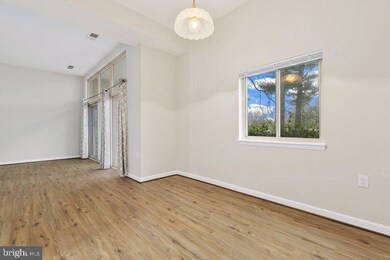 18607 Walkers Choice Rd unit 2, Montgomery Village, MD 20886 - photo 5