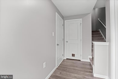 35166 Sara Ct, Locust Grove, VA 22508 - photo 4