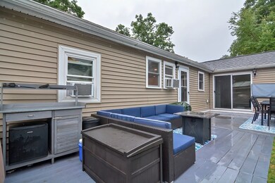 14 Laurel Rd, Norton, MA 02766 - photo 4