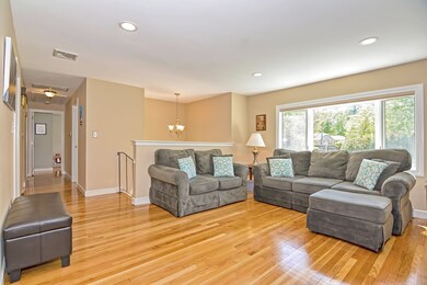 28 Childs Ln, Foxboro, MA 02035 - photo 4