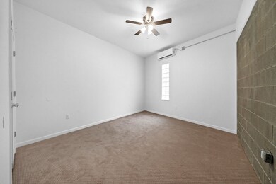 1103 Dumble St unit b, Houston, TX 77023 - photo 7