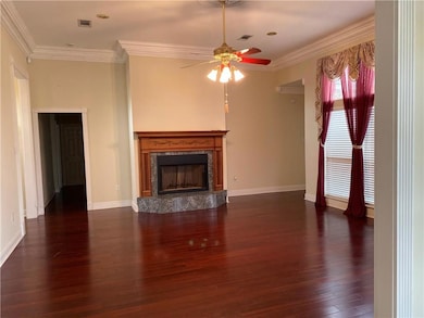 Living Rm