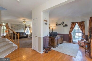 317 Kennard Rd, Perkasie, PA 18944 - photo 3