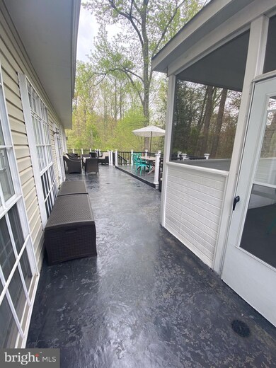 5107 Green Creek Terrace, Glenn Dale, MD 20769 - photo 4