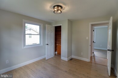 14789 Senedo Rd, Edinburg, VA 22824 - photo 4