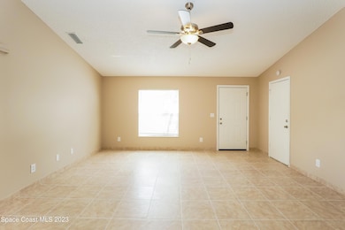 003-photo-living-room-10907914