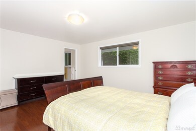 8905 SE 56th St, Mercer Island, WA 98040 - photo 7