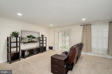 1122 Carinoso Cir, Severn, MD 21144 - photo 2