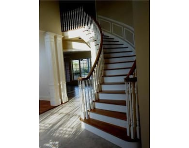Foyer.