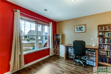 FORMAL DINING ROOM OR FLEX SPACE