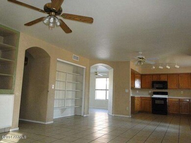Family room 2