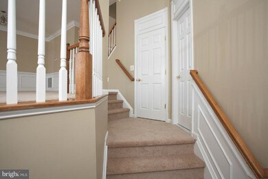 46168 Aisquith Terrace, Sterling, VA 20165 - photo 2