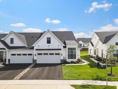 6980 Pine Ln, Bath, PA 18014 - photo 2