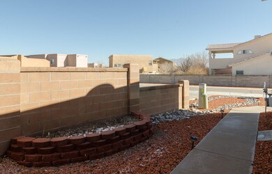 6304 Crabtree Ct Albuquerque-large-003-E