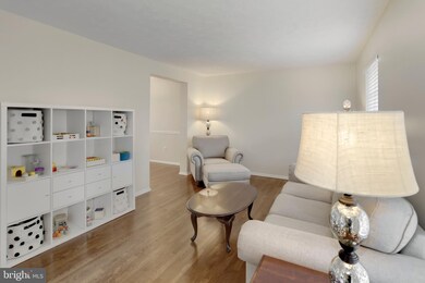 6326 Roan Stallion Ln, Columbia, MD 21045 - photo 2