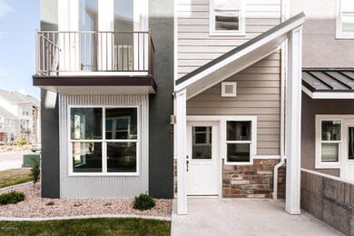 891 South 2560 East Spanish-005-006-TheR