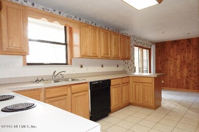 10615 Arnez Rd, Jacksonville, FL 32218 - photo 7