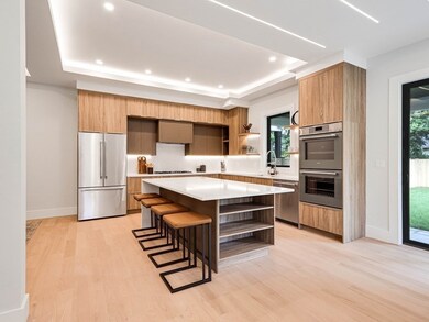 71 Lincoln St unit 1, Newton, MA 02461 - photo 2