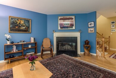 191 Bishops Forest Dr unit 190, Waltham, MA 02452 - photo 3