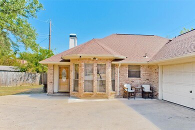 503 Preston Ct, Cleburne, TX 76033 - photo 5