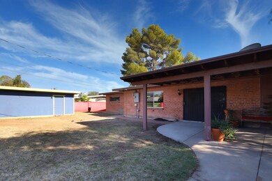5131 E Holmes St, Tucson, AZ 85711 - photo 3