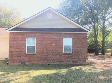 3327 S Walden Rd, Macon, GA 31216 - photo 3