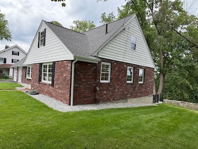 318 Andover St, Lowell, MA 01852 - photo 2