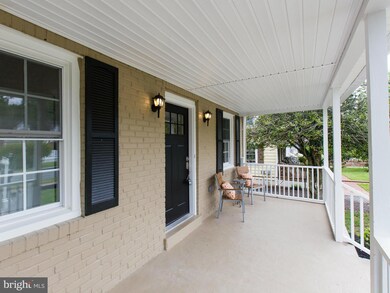 3312 Clayborne Ave, Alexandria, VA 22306 - photo 4