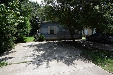 7810 Beckley St unit A, Houston, TX 77088 - photo 2