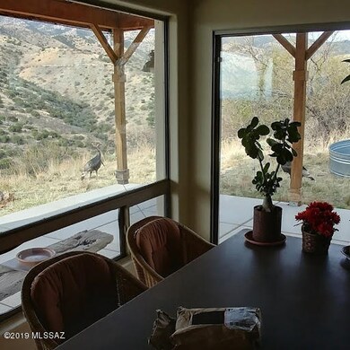 Dining area windows