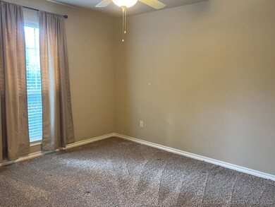 1375 W Keeling Ave, Sapulpa, OK 74066 - photo 7