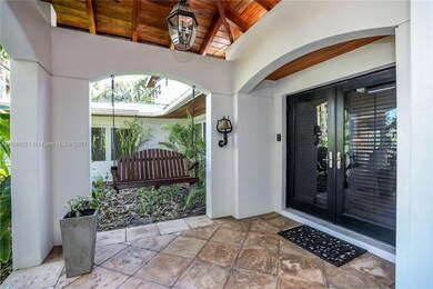 1504 SW 5th Ct, Fort Lauderdale, FL 33312 - photo 5