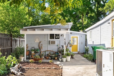 1705 Spruce Ave, Chico, CA 95926 - photo 5