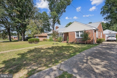 360 Station Rd, Roebling, NJ 08554 - photo 2