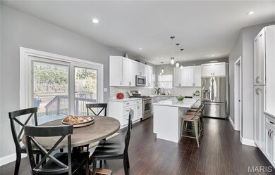 7373 Little Oaks Dr, O Fallon, MO 63368 - photo 2