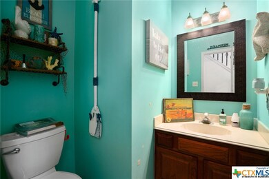 2100 Lancaster St, San Marcos, TX 78666 - photo 6