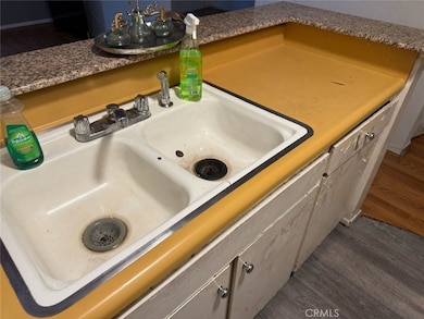 18645 Hatteras St unit 187, Tarzana, CA 91356 - photo 7