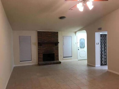 1209 Shady Ln, Bedford, TX 76021 - photo 6