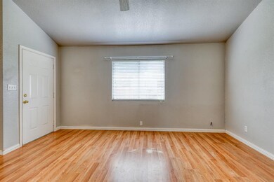 112 Cool Ln, Weatherford, TX 76088 - photo 5