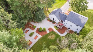 18 Clydesdale Cir, Nashua, NH 03062 - photo 4