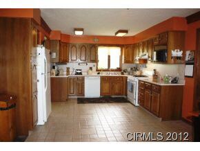 865 N 780 E, Greentown, IN 46936 - photo 4