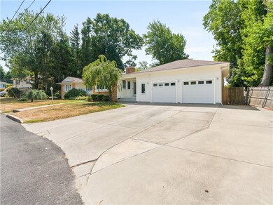 21 Marshall Rd, Cranston, RI 02920 - photo 3